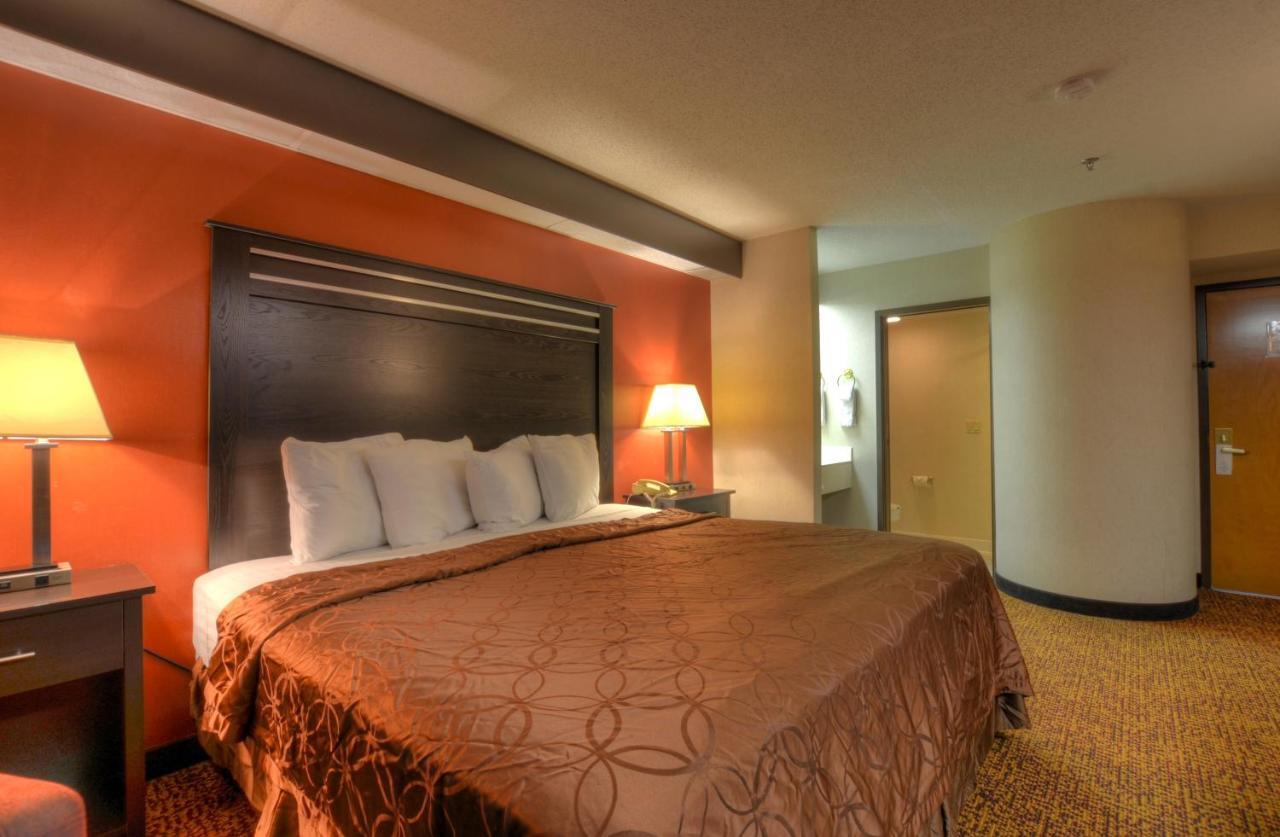 Smoky Mountain Inn & Suites Черокі Екстер'єр фото